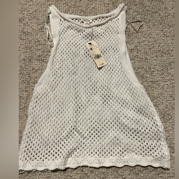 Garage Tops - Garage brand womens netted tank size small; nwt
